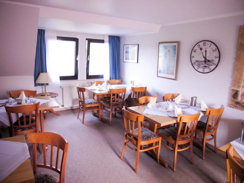 Hotel Zur Flora Essen Bagian luar foto